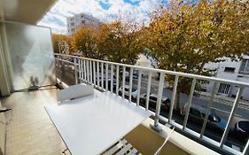 Joli Studio Avec Terrasse