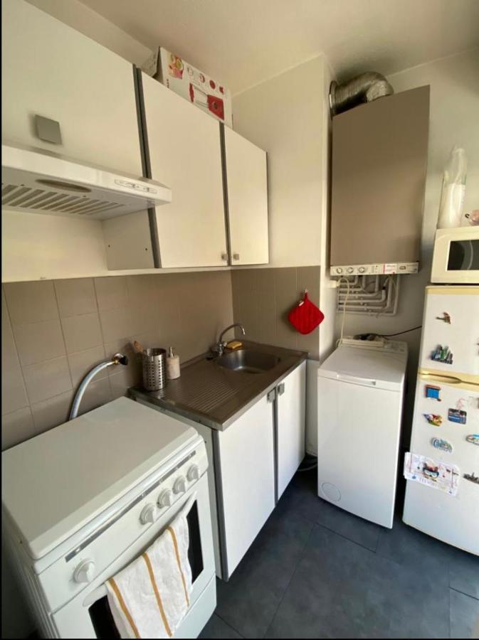 Ferienwohnung Joli Studio Avec Terrasse Nizza Exterior foto